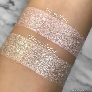 Ofra x NikkiTutorials Glazed Donut Highlighter
